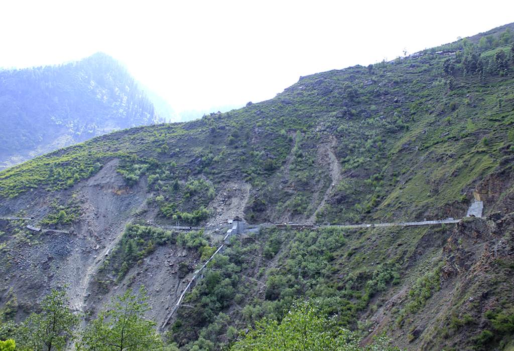 15.	Landslide due to the construction activities and then subsequent destruction of the penstock of the Ginni project further led to soil erosion. The village above the slides, Junas has 20 houses and now stand threatened.