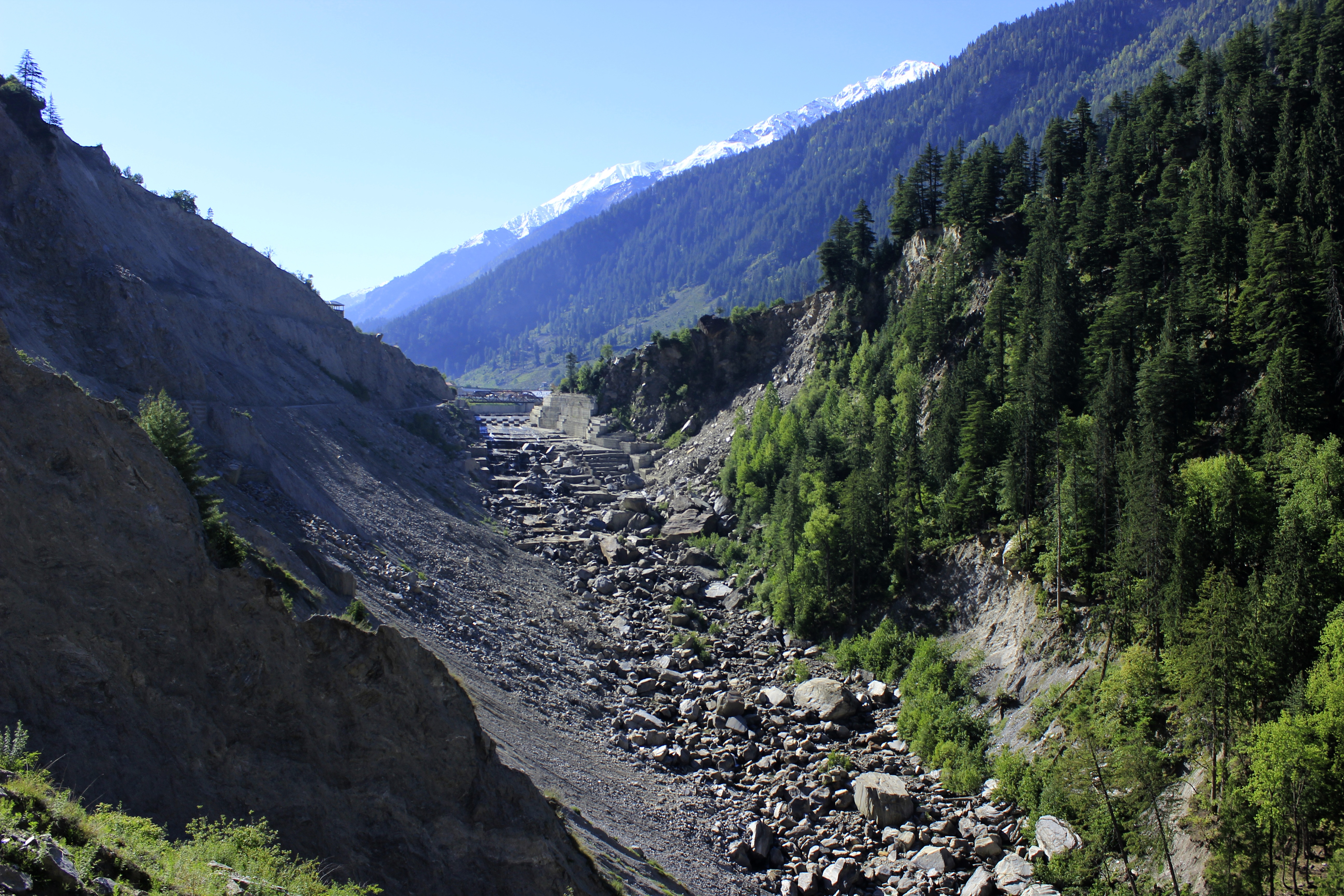 Landslides downstream of the 300 MW Baspa project constructed in Sangla Valley of Kinnaur.                                                                                                                                         Pic Date : 28/05/2014