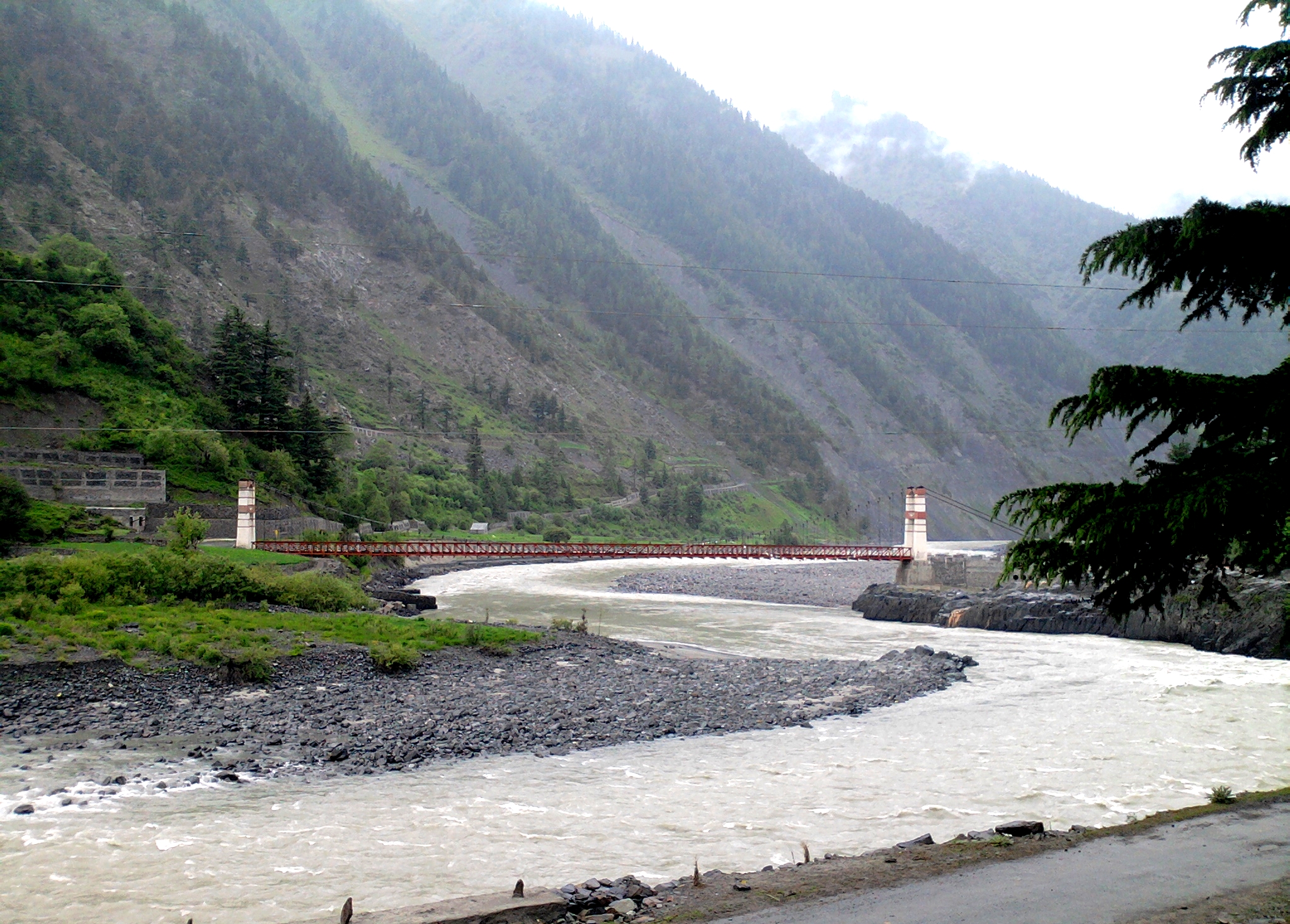 Bridge on the Chandra river to be submerged by the Seli HEP Date : 06/06/2012
